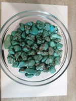 TERMÉSZETES TÜRKIZ  CSISZOLT ÁSVÁNYI KŐ