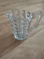 Öntött üveg kis kancsó