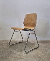 Vintage, mcm, króm vázas, rakásolható Casala székek 9 db egyben