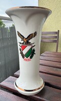 Bolyai katonai műszaki főiskola emblévával díszített porcelán váza, jelezés nélküli