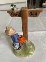 Tündéri régi, ritka Hummel útelágazás élénk színekkel.