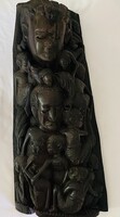 Részletgazdag, több alakos keleti fa faragás, 45x23 cm