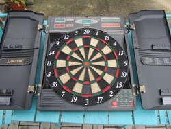 SPALDING ELEKTROMOS DARTS TÁBLA---CSAK A TÁBLA ELADÓ