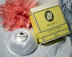 Vintage Nina Ricci