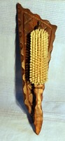 Vintage Spanish Carved Wall-Mounted Wooden Clothes Brush 1. [X-BIZ.SZIL]