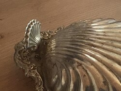 Gyönyörű fém kínáló antik kagyló