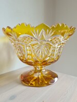 Hatalmas antik csiszolt ólomkristály talpas kehely kínáló sárga asztalközép