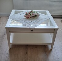 Ikea Liatorp dohányzóasztal