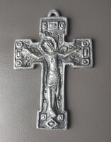 Ritka ónból készült feszület – 19. századi, ortodox stílusjegyekkel (20 cm)