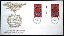 GUf222ivkp / Guernsey 1981 Érmék bélyeg FDC-n ívközéprészes párban