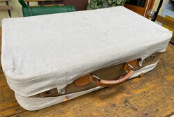 Régi csehszlovák zöld vászon utazó bőrönd, koffer, táska, védőhuzattal