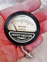 Antik bakelit MotoMeter autós keréknyomásmérő