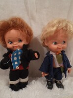 BABA - 2 db - ALKUKÉPES - 14 x 7 cm - RÉGI - HIBÁTLAN