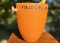 Ikonikus arany gombos naracssárga Veuve Clicquot vintage pezsgős jégveder – Franciaországból