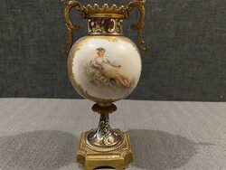XIX.sz.i. EMPIRE KÉZZEL FESTETT PORCELÁN VÁZA , TŰZARANYOZOTT SZERELÉKKEL!!!  JELZETT!!!   15X7 cm!!
