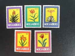 Mozambik postatiszta virágok 1985