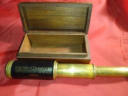 Master and Commander távcső