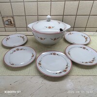 Porcelán leveses tál, 5 db kis tányérral  eladó! Étkészlet pótlásra eladó!