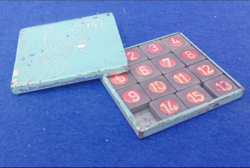 Eredeti ,fém 15 -ös játék  "tili-toli" számkirakó játék 1950-60 évekből