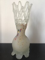 Szakított savmaratott üveg váza 29cm.
