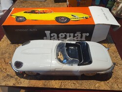 Retro lemezárugyári játszatlan jaguár dobozában társasjáték szocreál