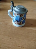 Mini korsó, kupica fedéllel