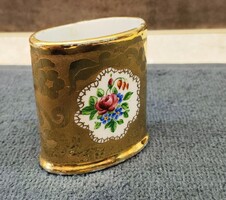 Zsolnay porcelán  Bereznay W. Vilma fogvájó tartó