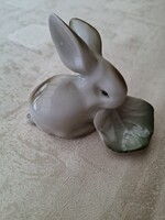 Nyuszi, régi Zsolnay porcelán nyuszi káposztalevéllel hibátlan!