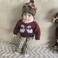 Antik üvegszemű porcelán baba eladó!35 cm , keze, lába, feje porcelán.