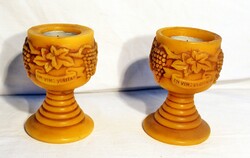 Borospohár alakú szüretelős boros témájú méhviasz gyertya - tartó