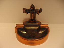 Antik Münchener Kindl réz-bronz hamutartó