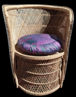 Rattan fonott páva hordó szék. Alkudható.