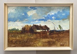 90 X 60 CM KARLOVICS TIBOR (1949-) TANYA, NAGYMÉRETŰ, JELZETT TÁJKÉP FESTMÉNY, RETRO FEHÉR KERETBEN