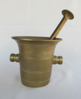 Réz mozsár törővel