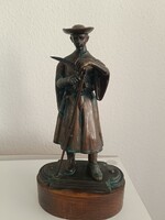 Bronz szobor csikós ábrázolásssal