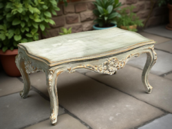 Antik stílusú vintage festett patinázott dohányzóasztal