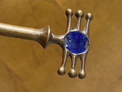 KLJ JELZÉSŰ RETRO RÉZ ÉS ZOMÁNC DÍSZ 11.2 CM