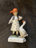 Herendi libás lány porcelán