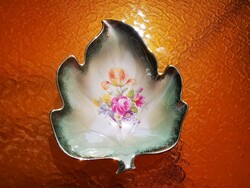 RÓZSÁS LEVÉL ALAKÚ KÍNÁLÓ TÁL