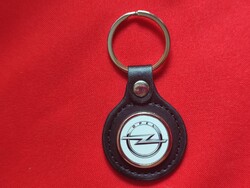 OPEL FÉM KULCSTARTÓ BŐR ALAPON!