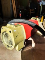 Aka rakéta porszívó