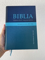 Biblia magyarázó jegyzetekkel
