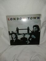 Wings London Town  LP óriási poszterral 1978