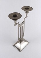 1W505 Régi kétkarú, art deco, fém asztali gyertyatartó 30 cm