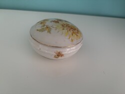 Porcelán ékszertartó