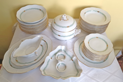 Herendi Apponyi 12 személyes ASV peremmintás étkészlet és süteményes készlet eladó.