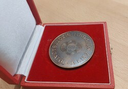 Bronz/réz plakett Aranyjelvényesek az Olimpiára KISZ KB   7 cm