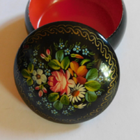 Zománcos, kézzel festett orosz fémdoboz a szovjet érából