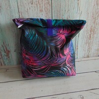 Roll-top uzsonnás tasak / színes lepkék és virágok - kék