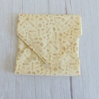 Újraszalvéta / csontok, tappancsok